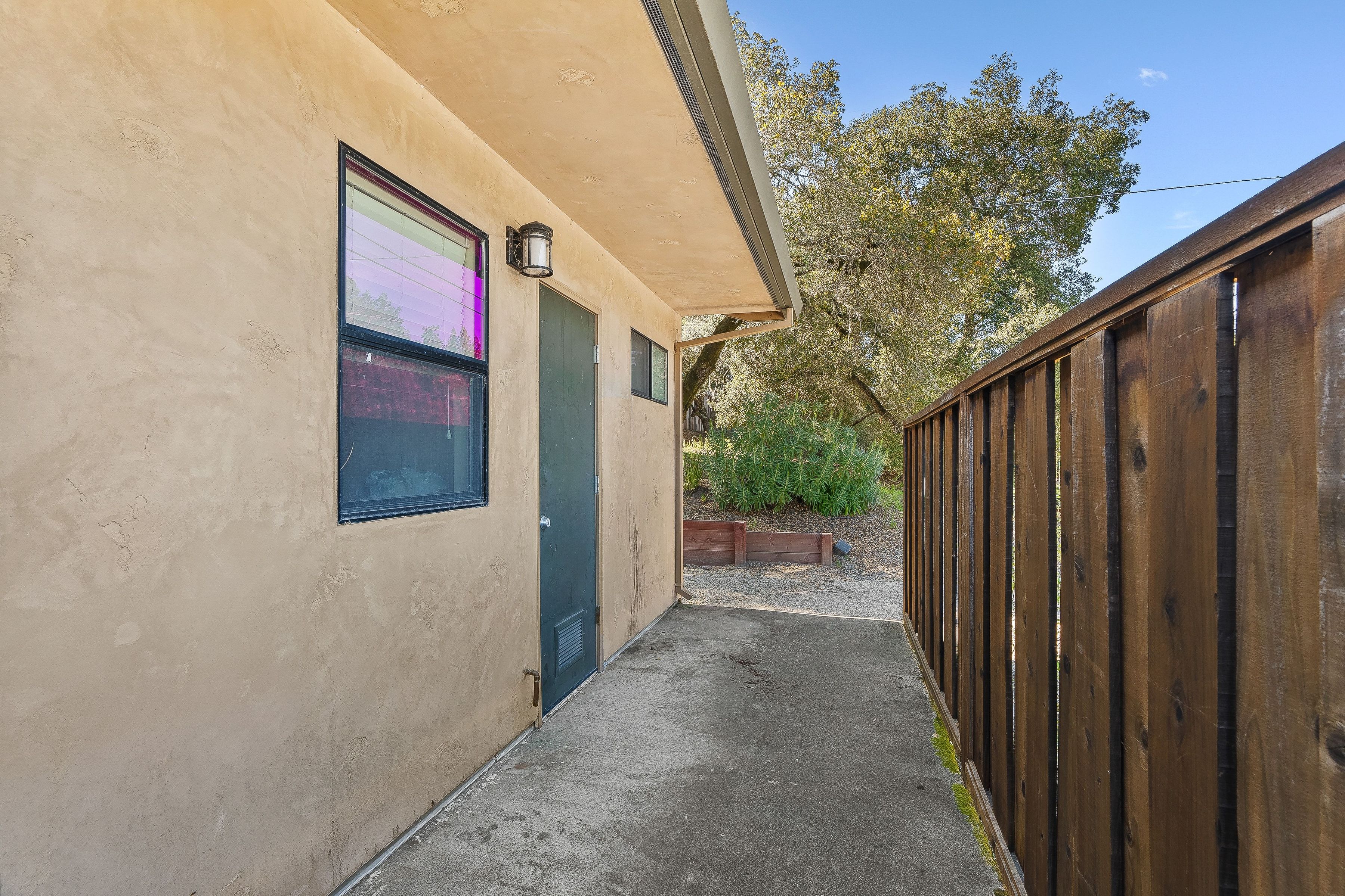  141 Whistler Court - 物件實景