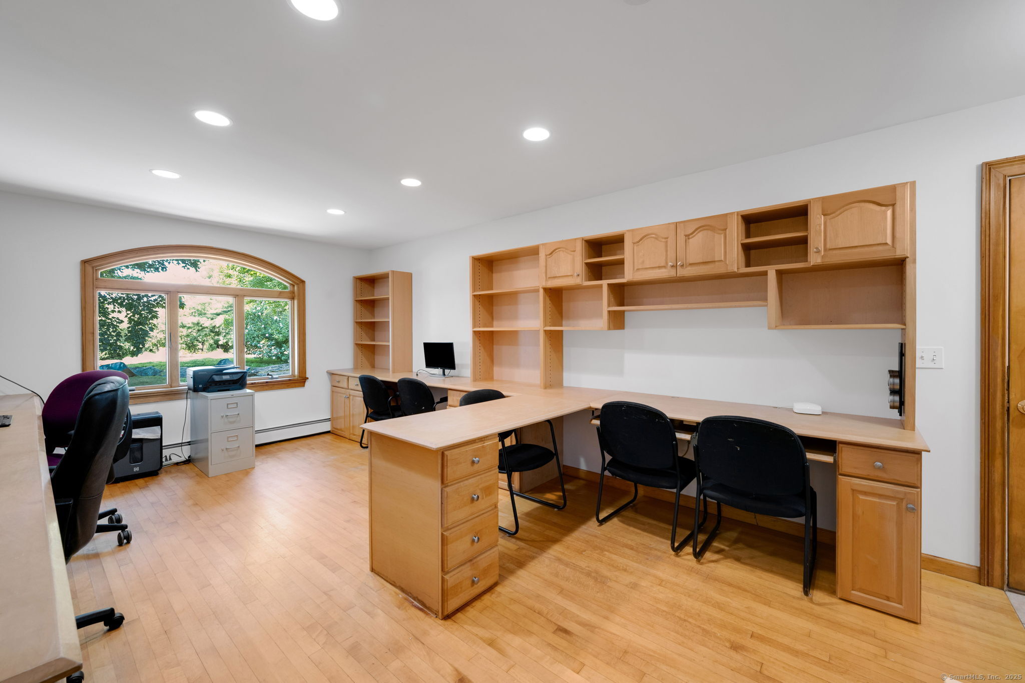 Marlborough, Connecticut, 06447, United States, 4 Bedrooms Bedrooms, ,4 BathroomsBathrooms,Residential,For Sale,1907701
