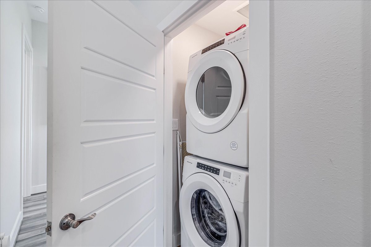 Port Aransas, Texas, 78373, United States, 3 Bedrooms Bedrooms, ,3 BathroomsBathrooms,Residential,For Sale,1979271