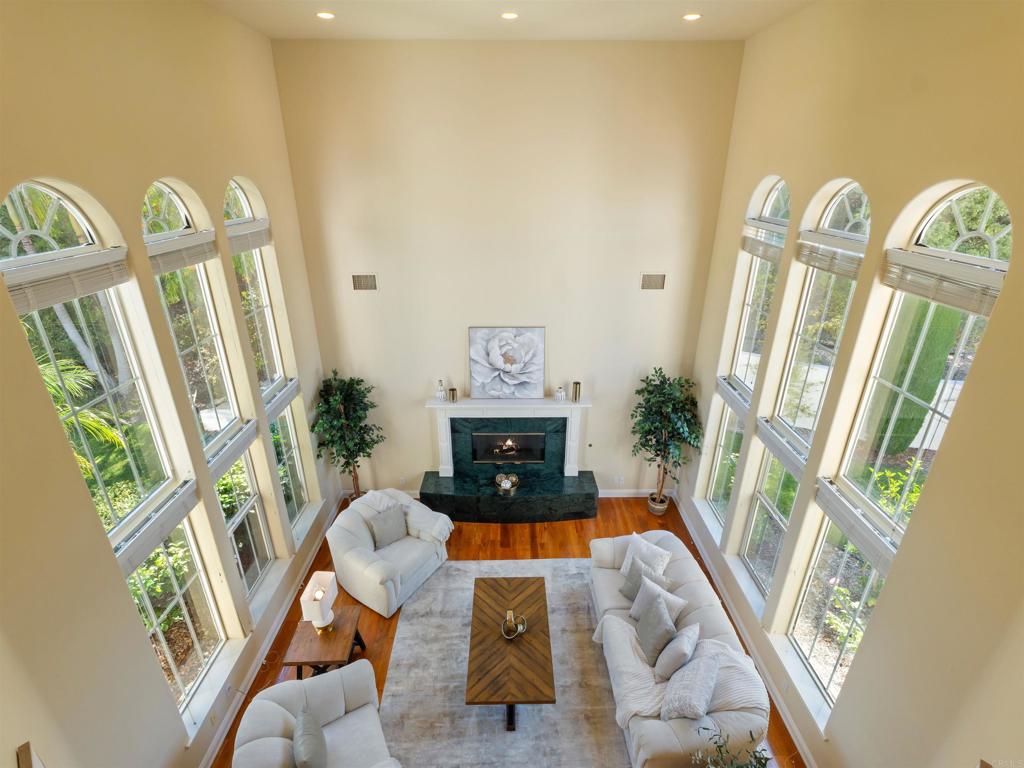 Vista, California, 92084, United States, 5 Bedrooms Bedrooms, ,4 BathroomsBathrooms,Residential,For Sale,1805351