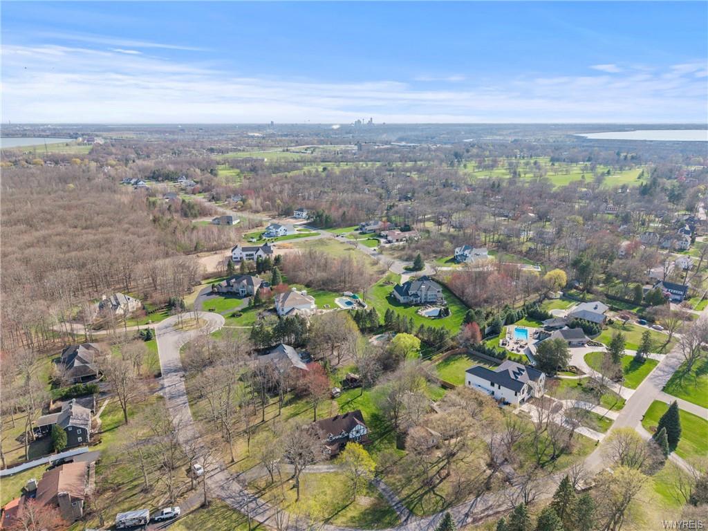 Lewiston, New York, 14092, United States, 5 Bedrooms Bedrooms, ,3 BathroomsBathrooms,Residential,For Sale,1849954