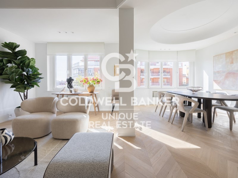 Madrid, Comunidad de Madrid, ES, 4 Bedrooms Bedrooms, ,5 BathroomsBathrooms,Residential,For Sale,1956005