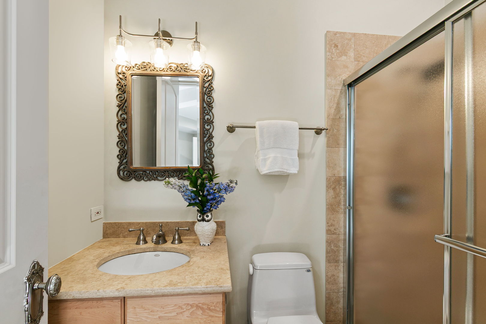 Winnetka, Illinois, 60093, United States, 6 Bedrooms Bedrooms, ,8 BathroomsBathrooms,Residential,For Sale,1991564