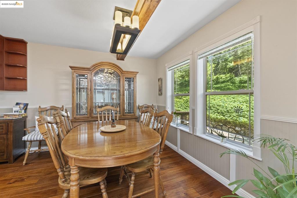 Twain Harte, California, 95383, United States, 3 Bedrooms Bedrooms, ,3 BathroomsBathrooms,Residential,For Sale,1862195