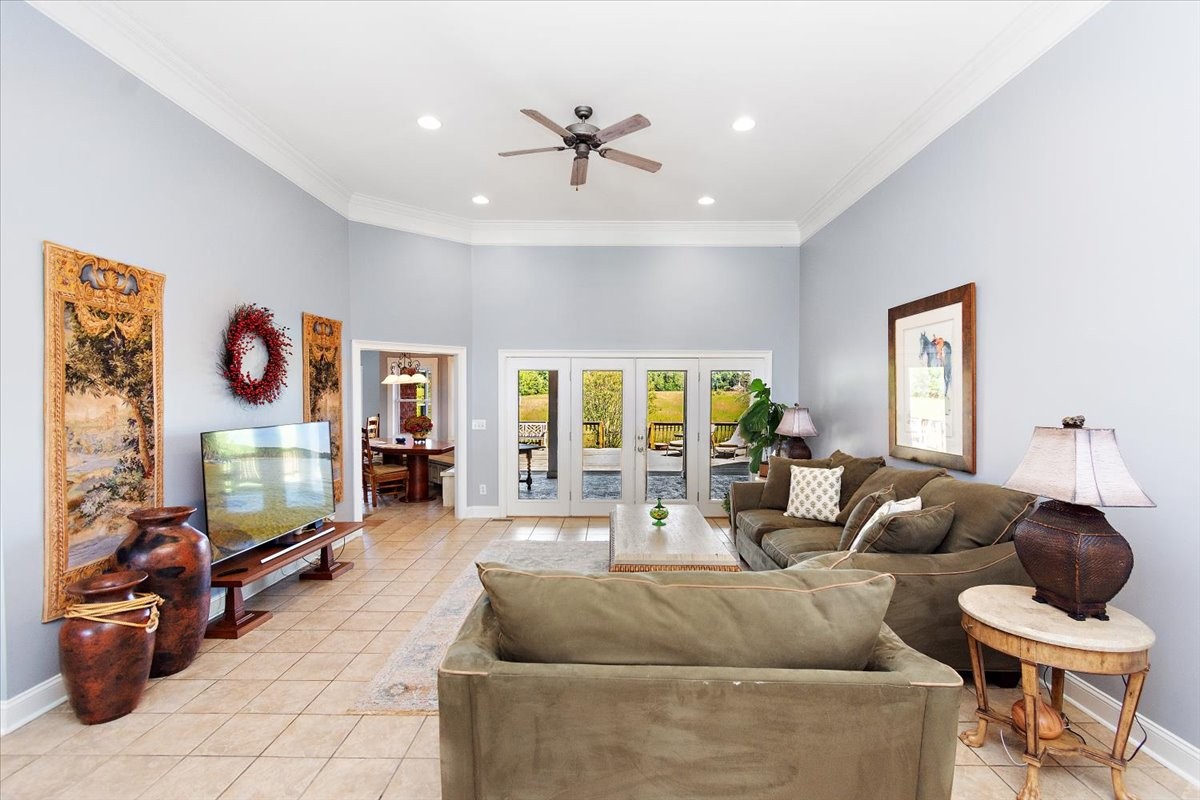 Leoma, Tennessee, 38468, United States, 3 Bedrooms Bedrooms, ,3 BathroomsBathrooms,Residential,For Sale,1938715