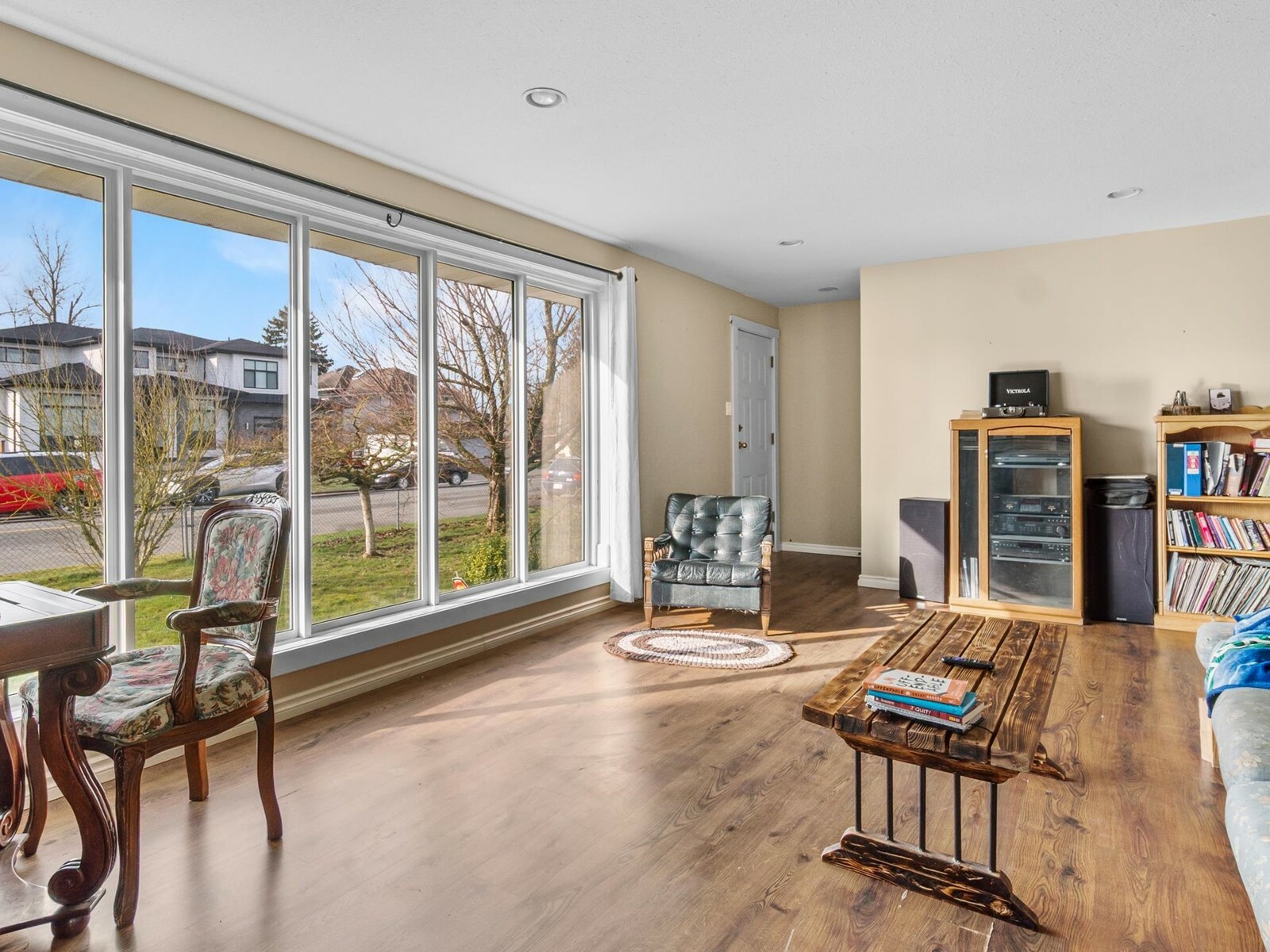 ABBOTSFORD, British Columbia, V2S 8C1, CA, 2 Bedrooms Bedrooms, ,1 BathroomBathrooms,Residential,For Sale,1837124