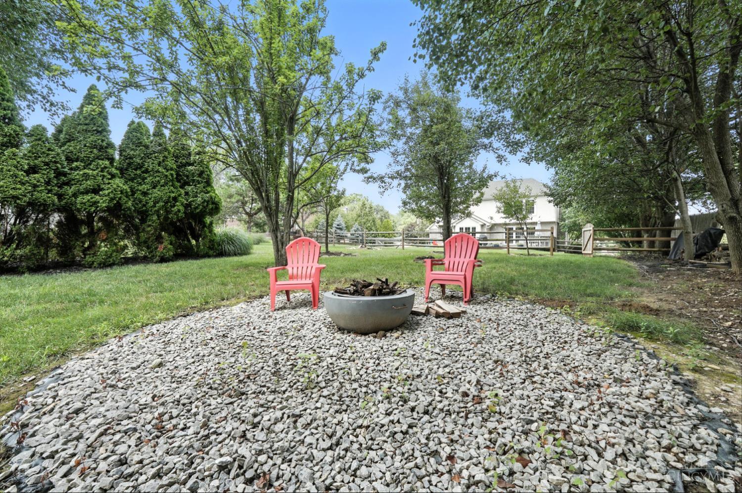 Blue Ash, Ohio, 45241, United States, 4 Bedrooms Bedrooms, ,4 BathroomsBathrooms,Residential,For Sale,1902306