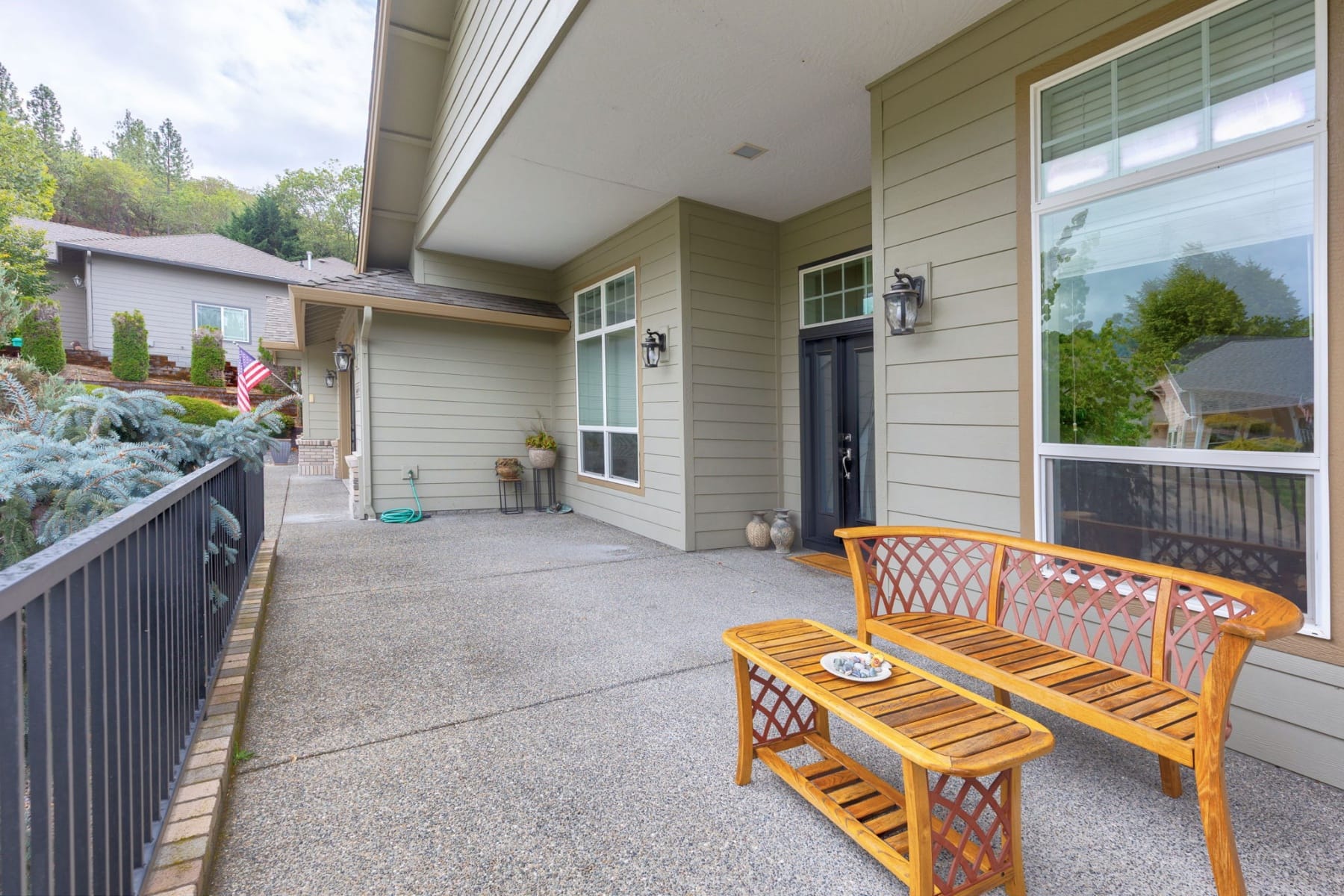  2212 SE Linden Lane Grants Pass, OR 97527 - 物件實景