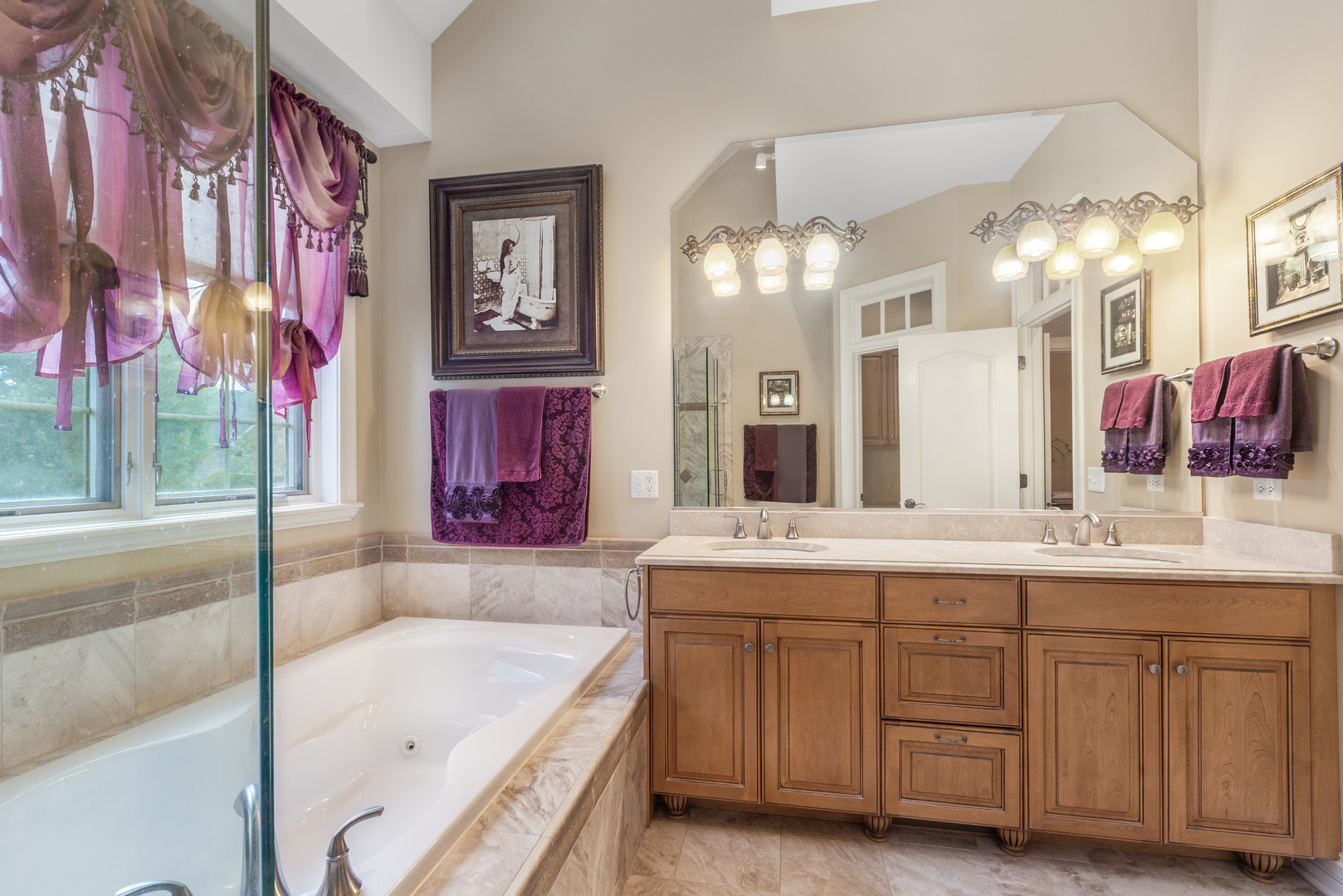 Elburn, Illinois, 60119, United States, 6 Bedrooms Bedrooms, ,4 BathroomsBathrooms,Residential,For Sale,1989371