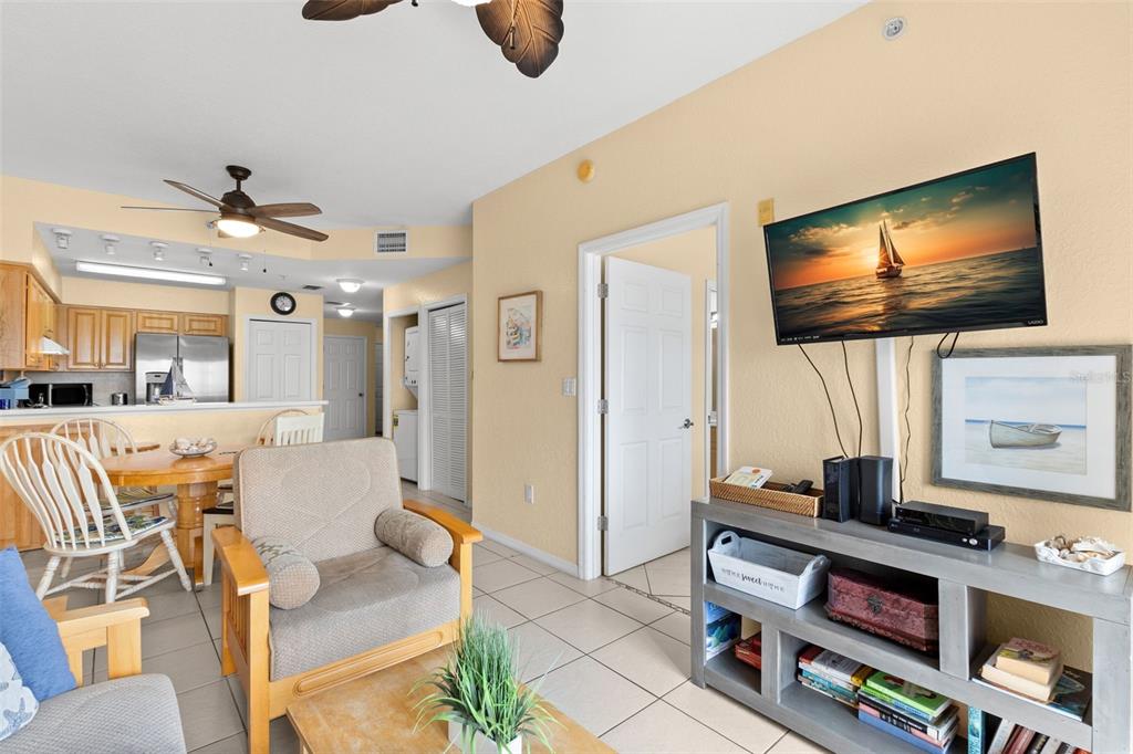 St Petersburg, Florida, 33708, United States, 2 Bedrooms Bedrooms, ,2 BathroomsBathrooms,Residential,For Sale,1950860