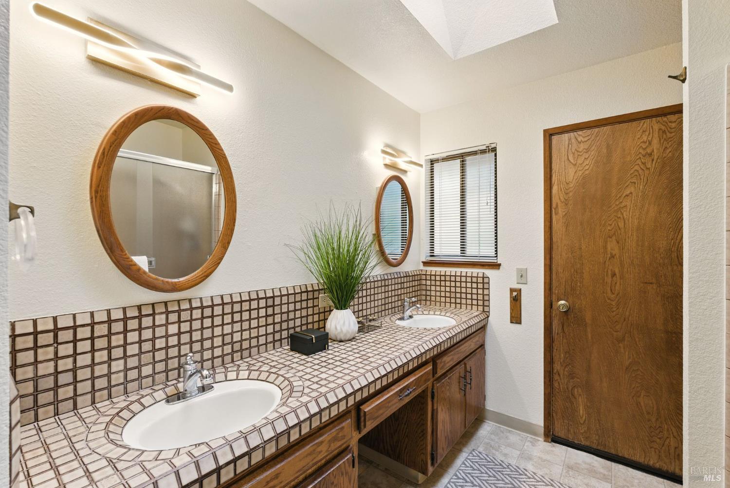 Santa Rosa, California, 95405, United States, 4 Bedrooms Bedrooms, ,3 BathroomsBathrooms,Residential,For Sale,1826970