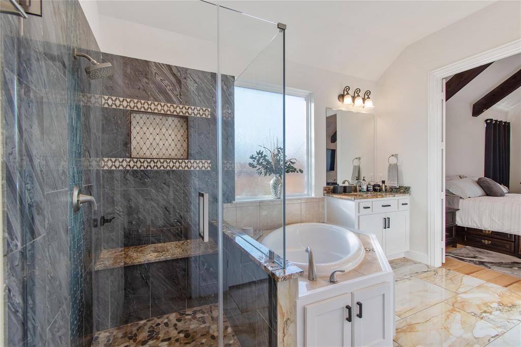 Dallas, Texas, 75212, United States, 3 Bedrooms Bedrooms, ,2 BathroomsBathrooms,Residential,For Sale,2037403