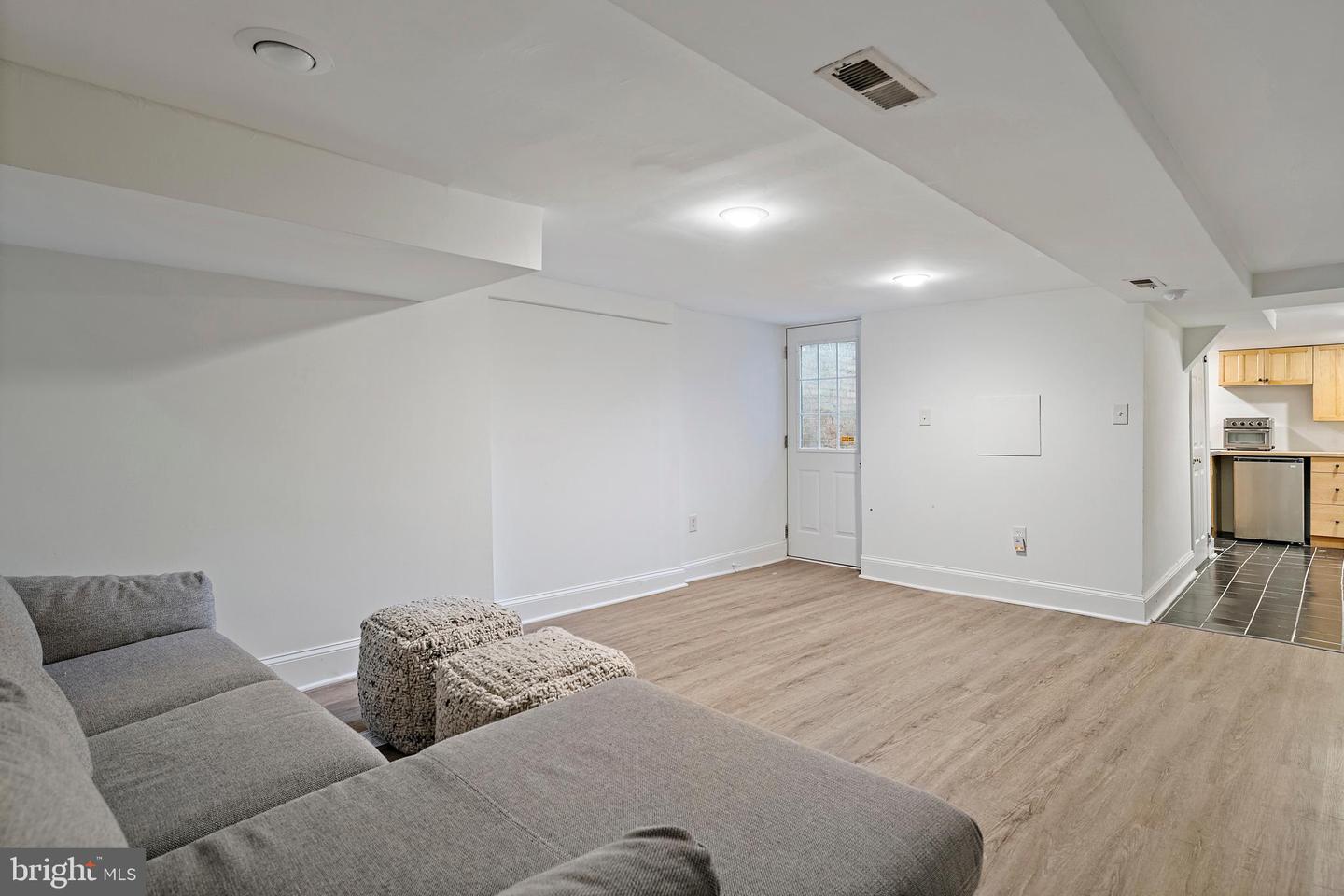 Washington, District of Columbia, 20001, United States, 4 Bedrooms Bedrooms, ,4 BathroomsBathrooms,Residential,For Sale,1988247