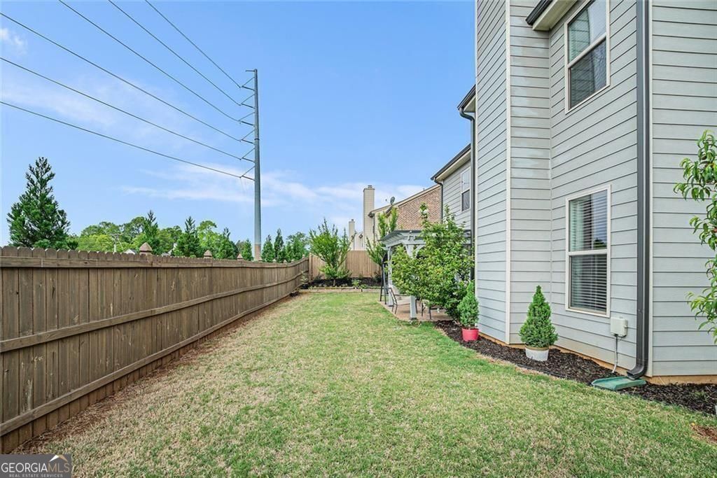 Auburn, Georgia, 30011, United States, 5 Bedrooms Bedrooms, ,3 BathroomsBathrooms,Residential,For Sale,1858924