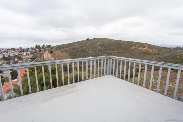 Spring Valley, California, 91977, United States, 4 Bedrooms Bedrooms, ,3 BathroomsBathrooms,Residential,For Sale,2009098