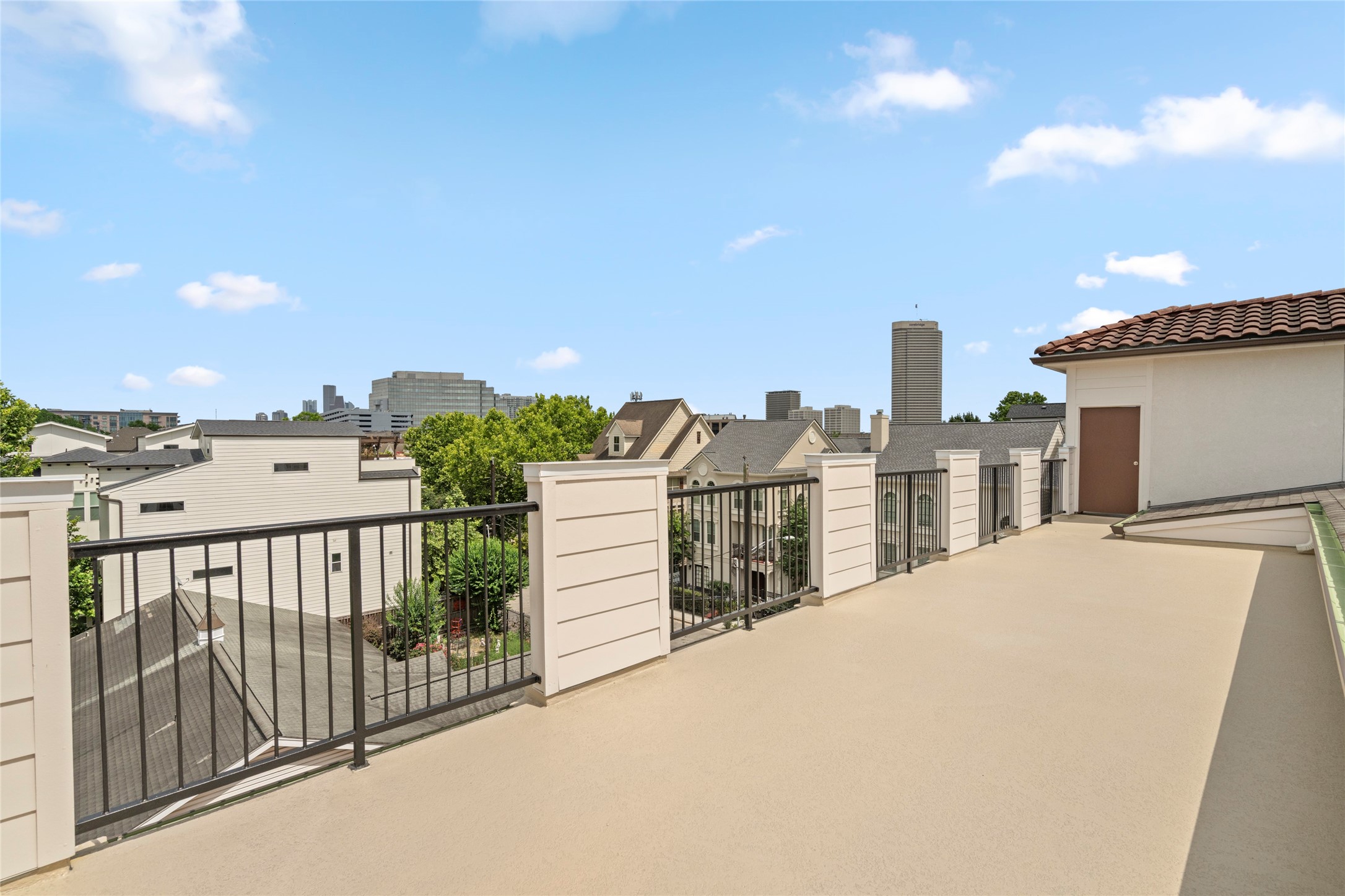  802 Jackson Hill Street #201 - 物件實景