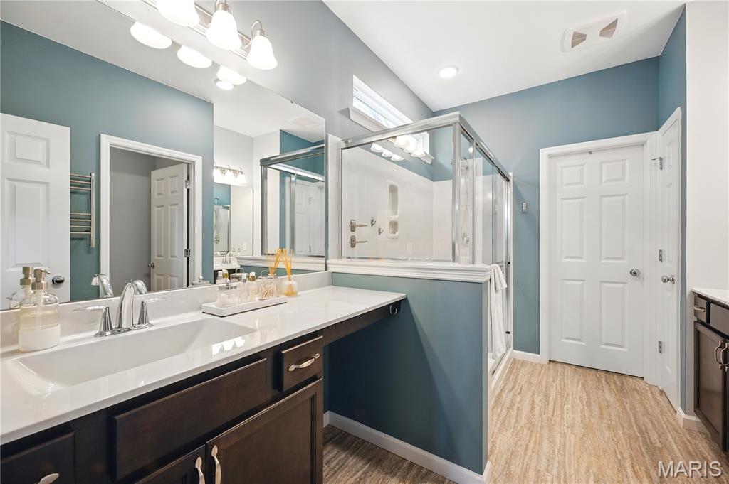 St Charles, Missouri, 63301, United States, 4 Bedrooms Bedrooms, ,3 BathroomsBathrooms,Residential,For Sale,1997020