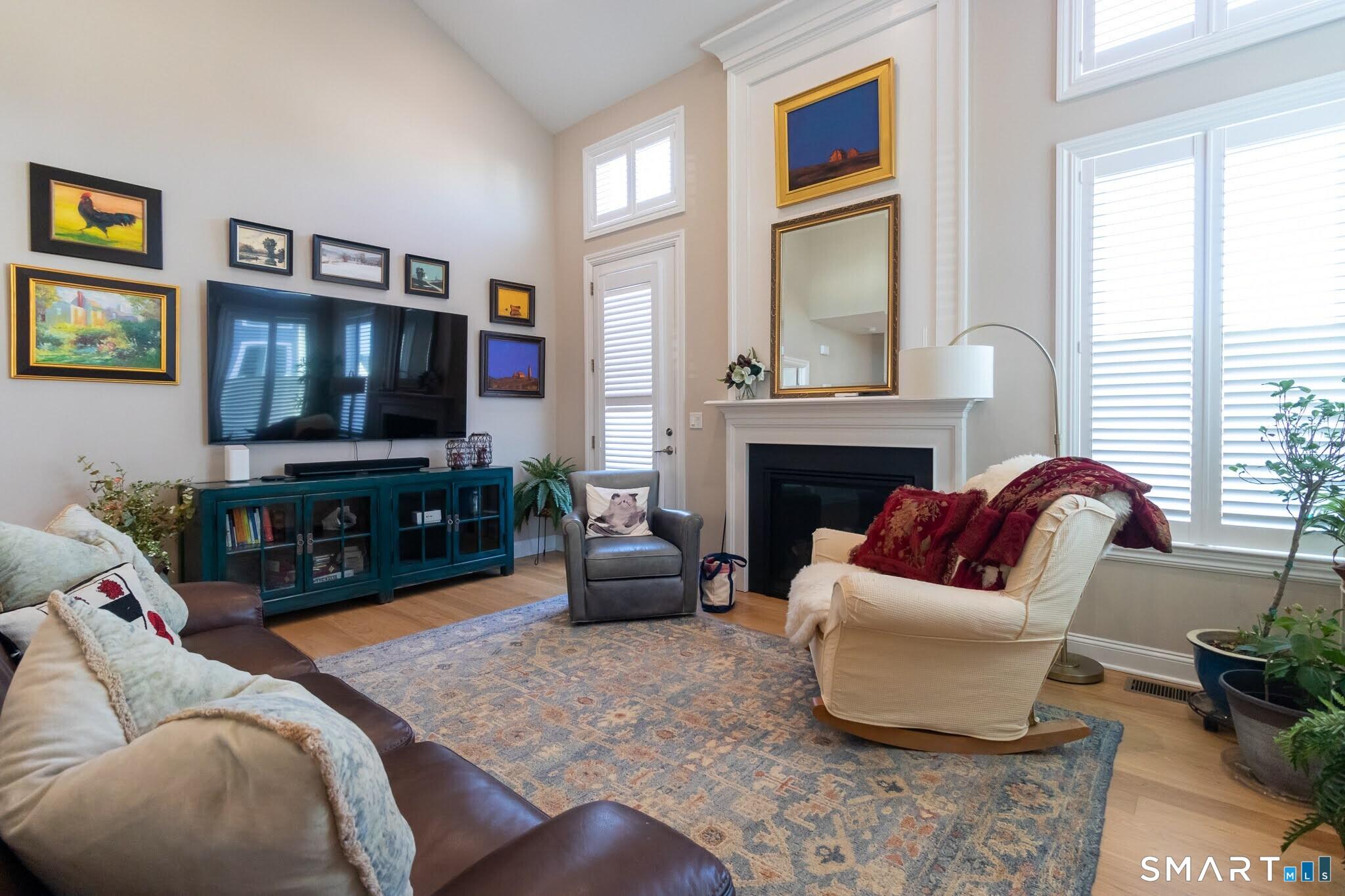 Cheshire, Connecticut, 06410, United States, 3 Bedrooms Bedrooms, ,3 BathroomsBathrooms,Residential,For Sale,2005318