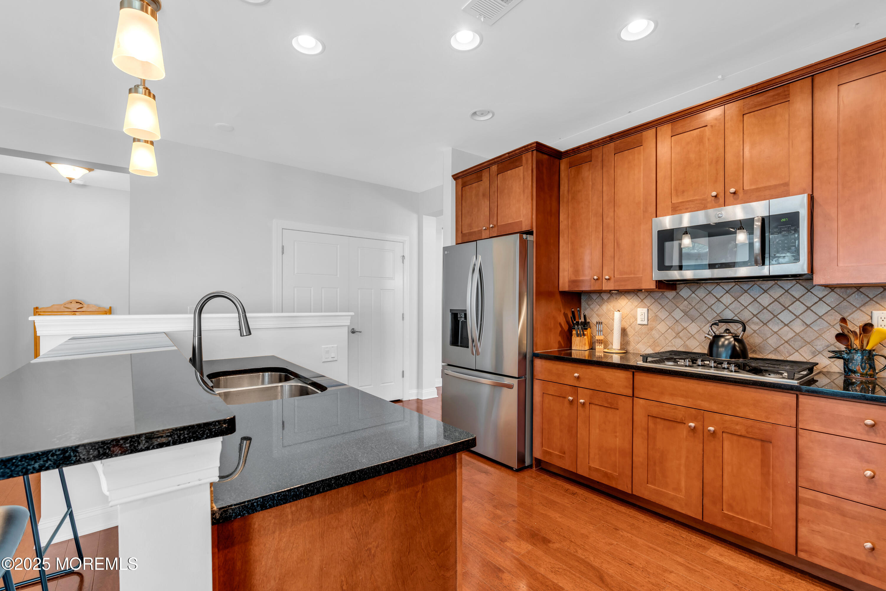 Oceanport, New Jersey, 07757, United States, 2 Bedrooms Bedrooms, ,2 BathroomsBathrooms,Residential,For Sale,1943913