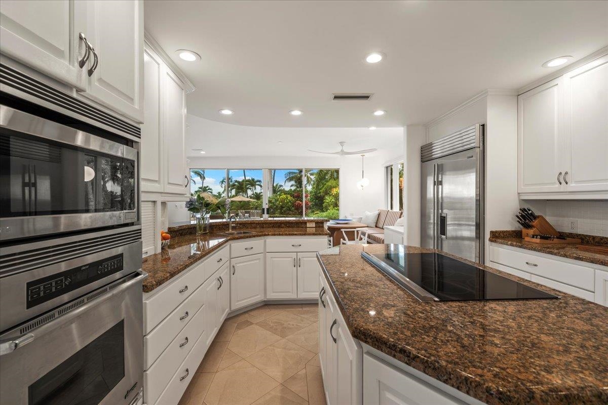 Kihei, Hawaii, 96753, United States, 5 Bedrooms Bedrooms, ,5 BathroomsBathrooms,Residential,For Sale,2003488