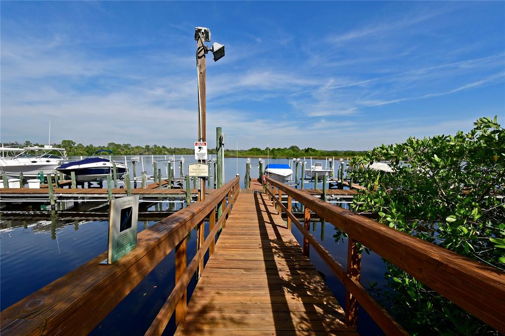 Bradenton, Florida, 34212, United States, 3 Bedrooms Bedrooms, ,2 BathroomsBathrooms,Residential,For Sale,1906883