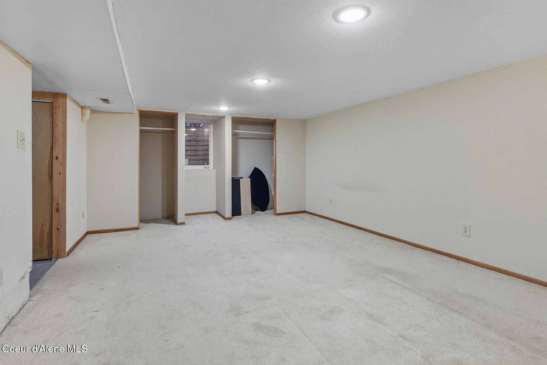 Coeur d'Alene, Idaho, 83814, United States, 3 Bedrooms Bedrooms, ,1 BathroomBathrooms,Residential,For Sale,2011779