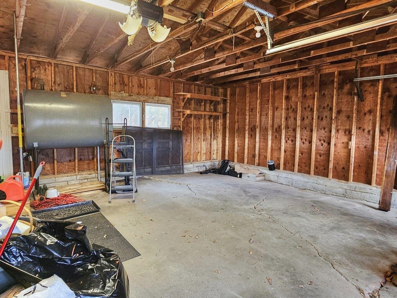 Williston, Vermont, 05495, United States, 3 Bedrooms Bedrooms, ,2 BathroomsBathrooms,Residential,For Sale,2001004