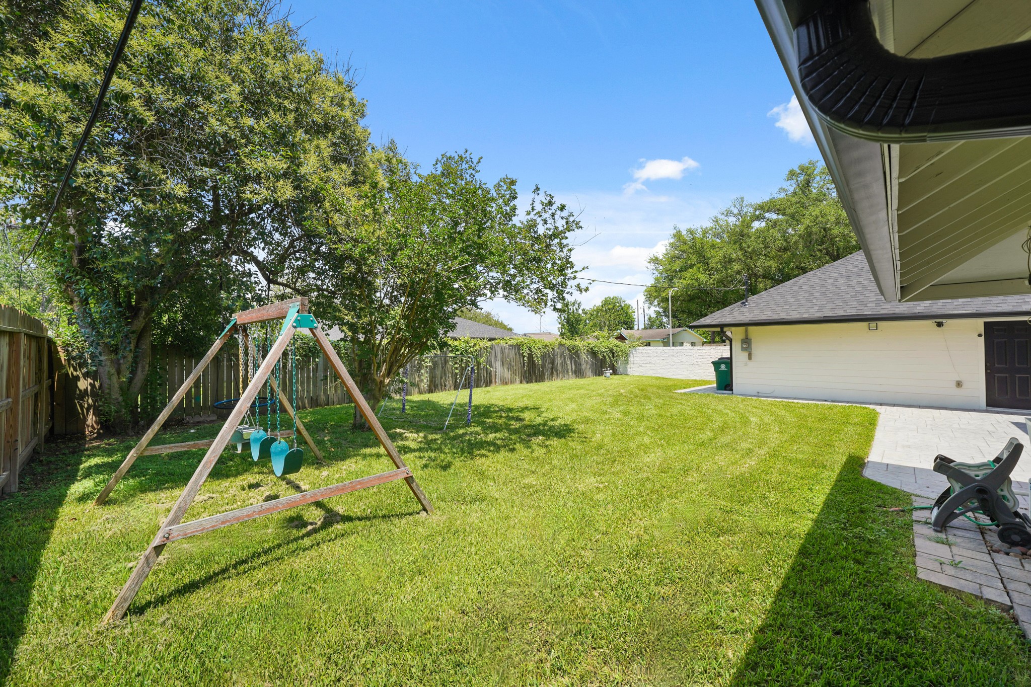Houston, Texas, 77096, United States, 4 Bedrooms Bedrooms, ,3 BathroomsBathrooms,Residential,For Sale,1901222