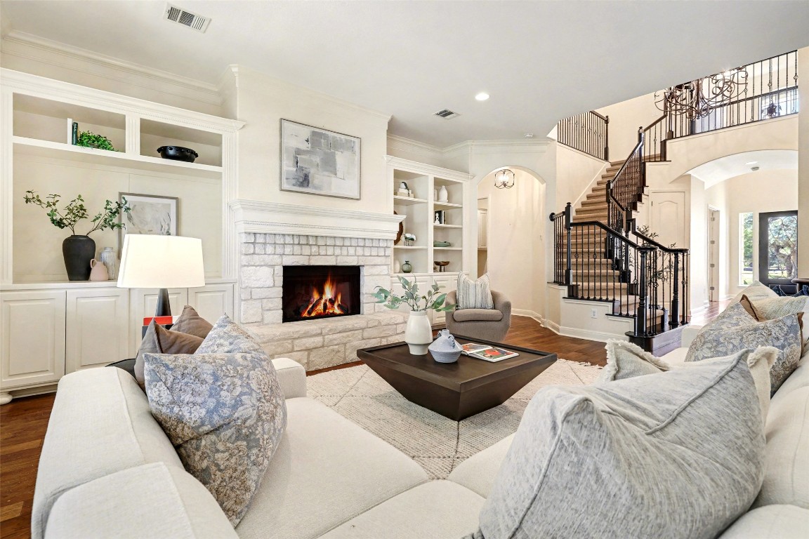 Austin, Texas, 78717, United States, 5 Bedrooms Bedrooms, ,6 BathroomsBathrooms,Residential,For Sale,1989051