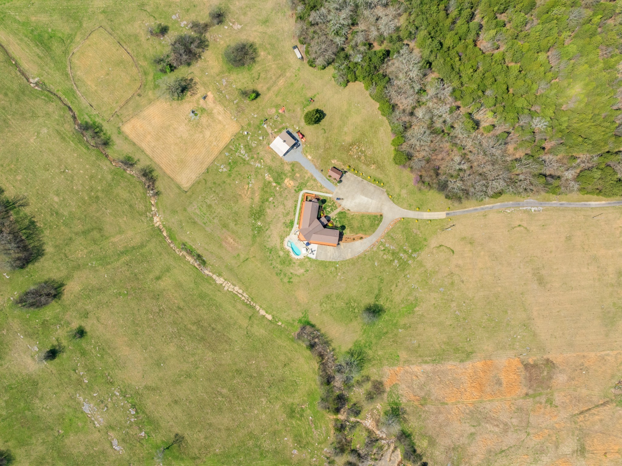  2063 Kennedy Creek Rd, Auburntown, TN, 37016 - 物件實景