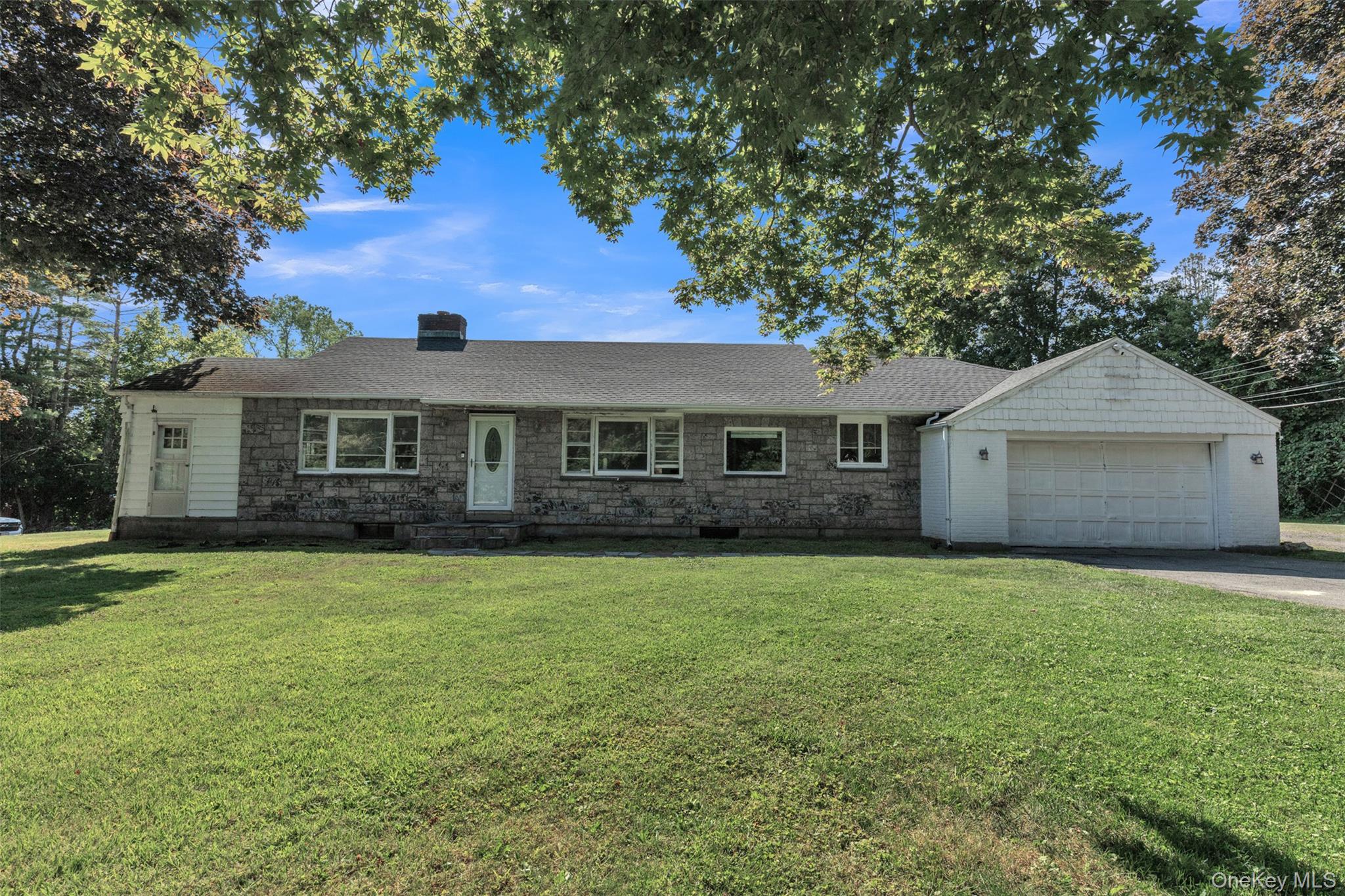 Mahopac, New York, 10541, United States, 3 Bedrooms Bedrooms, ,2 BathroomsBathrooms,Residential,For Sale,1919790
