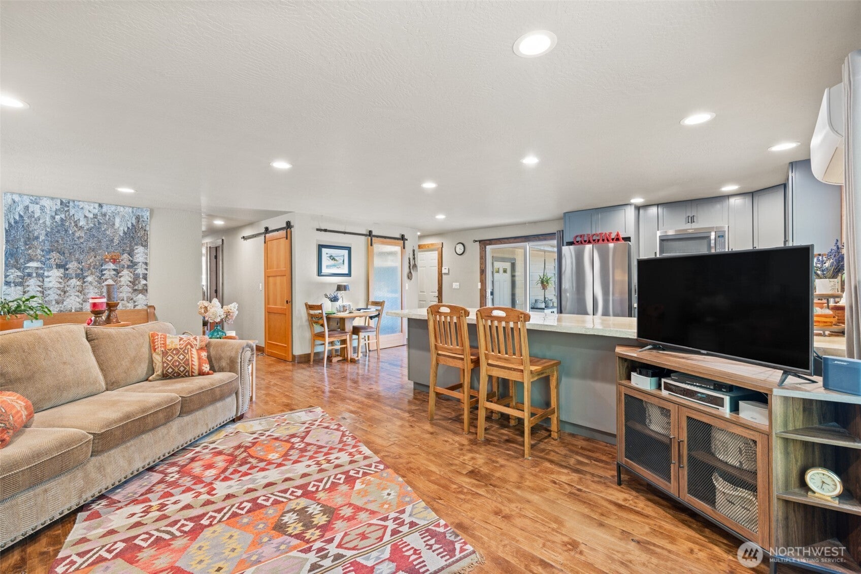 Port Angeles, Washington, 98363, United States, 2 Bedrooms Bedrooms, ,1 BathroomBathrooms,Residential,For Sale,1935683