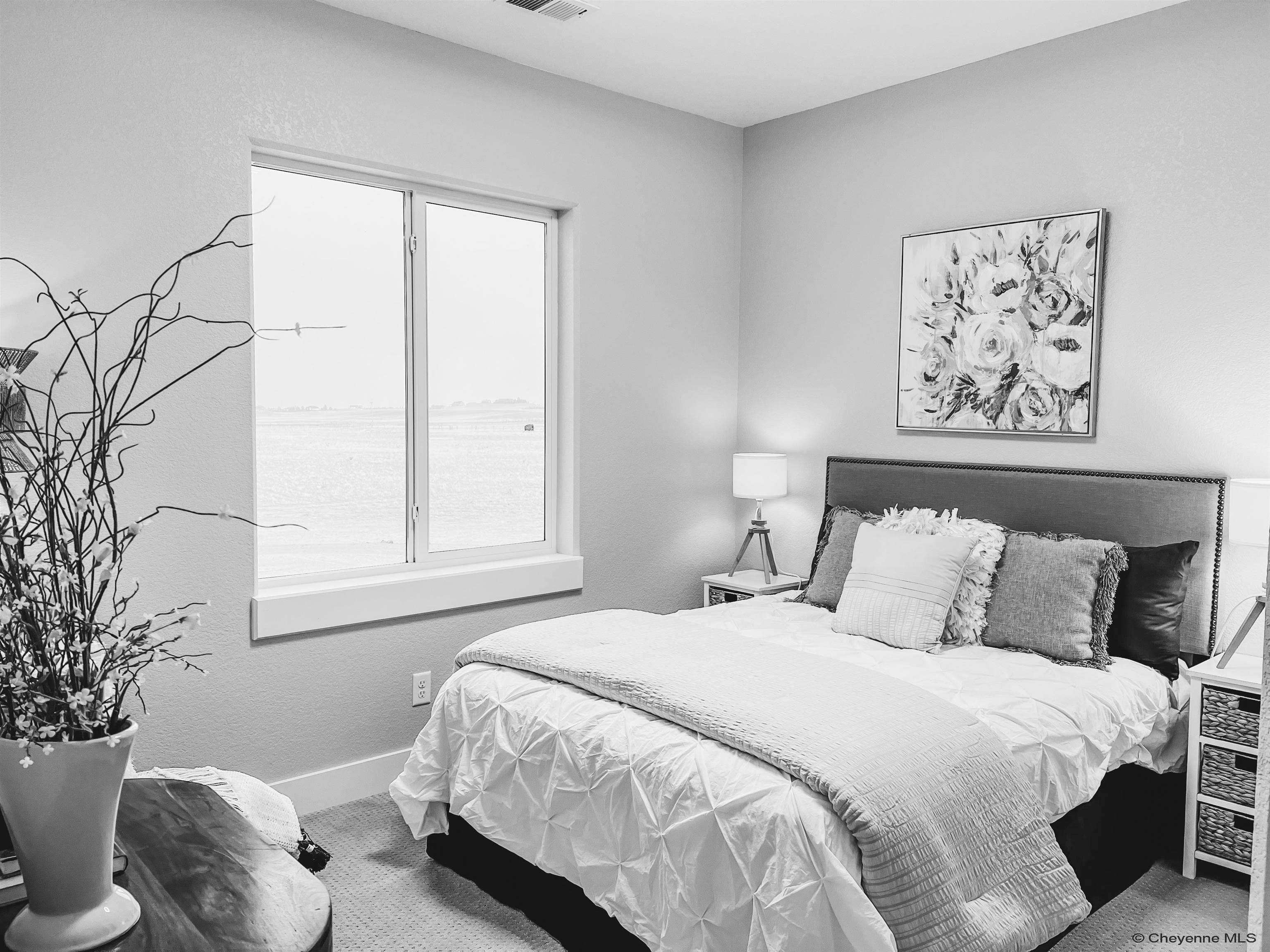 Cheyenne, Wyoming, 82009, United States, 5 Bedrooms Bedrooms, ,4 BathroomsBathrooms,Residential,For Sale,1785521