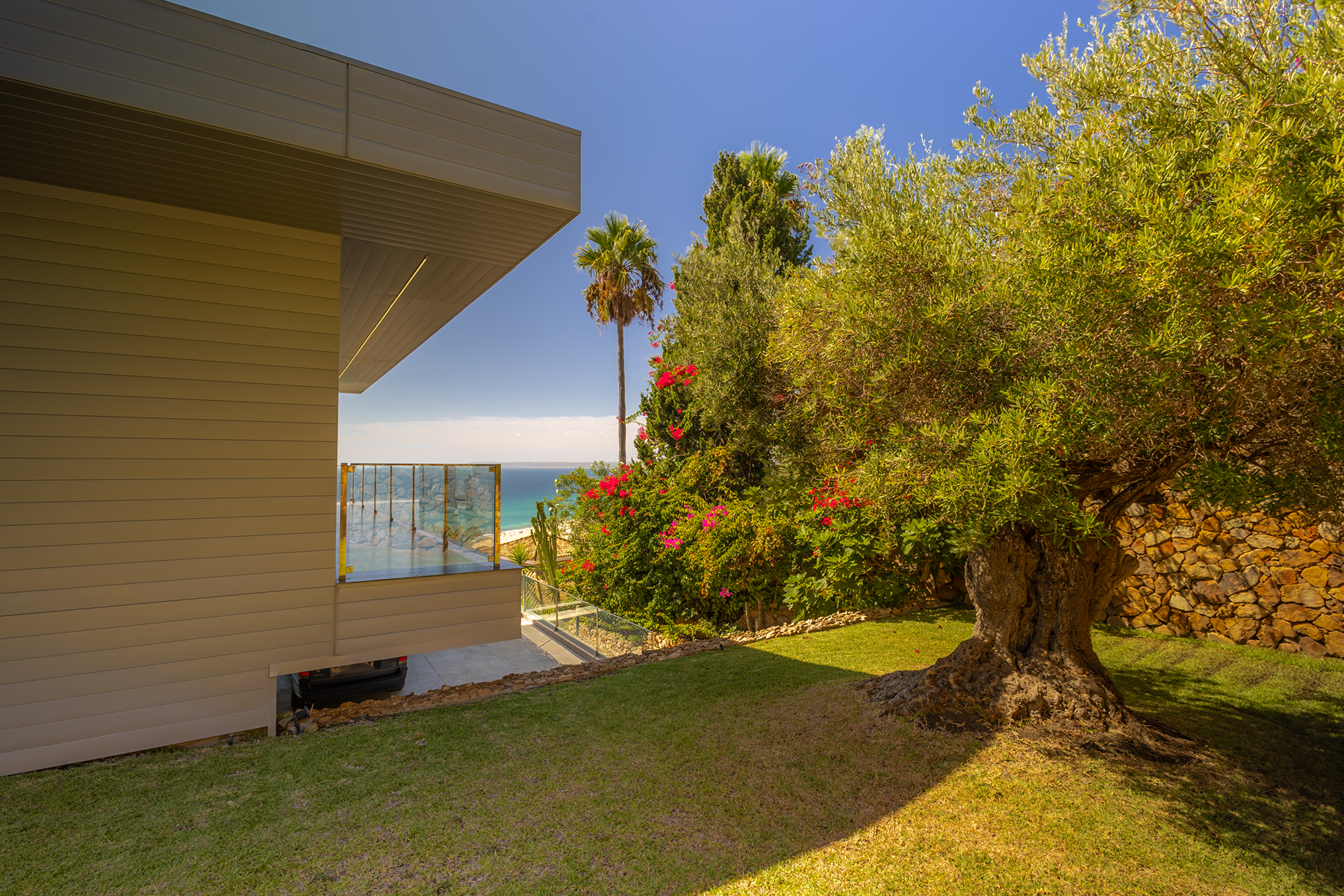  Contemporary beachfront residence in Atlanterra - 物件實景