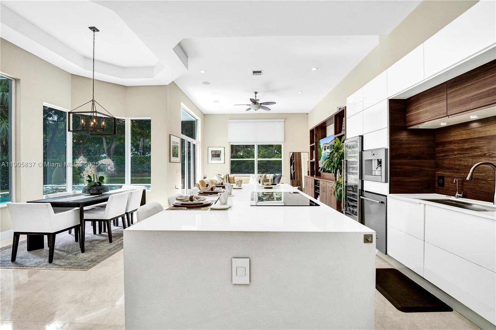 Weston, Florida, 33327, United States, 5 Bedrooms Bedrooms, ,3 BathroomsBathrooms,Residential,For Sale,1991859