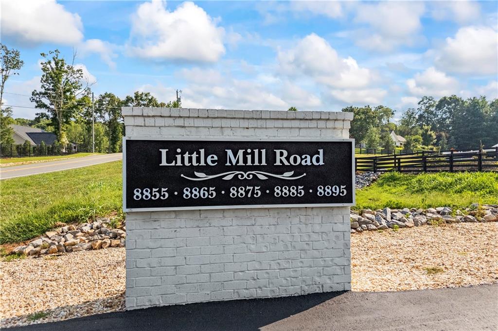 Cumming, Georgia, 30041, United States, 4 Bedrooms Bedrooms, ,5 BathroomsBathrooms,Residential,For Sale,1977263