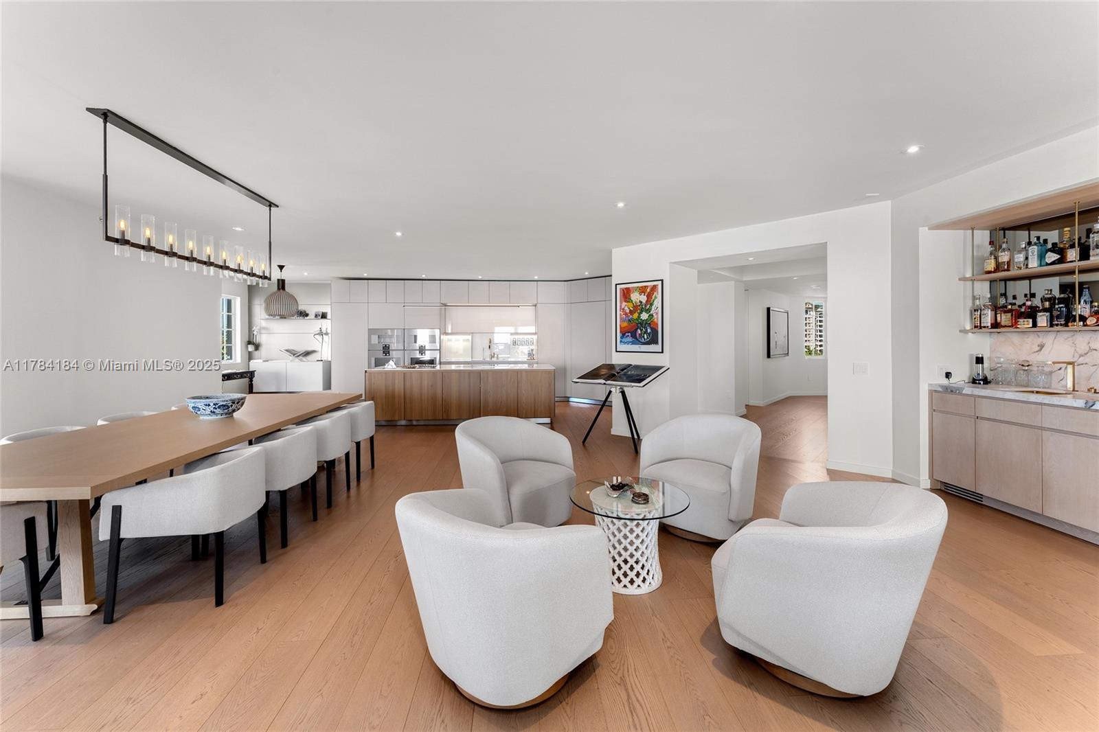Miami Beach, Florida, 33109, United States, 3 Bedrooms Bedrooms, ,5 BathroomsBathrooms,Residential,For Sale,1770754