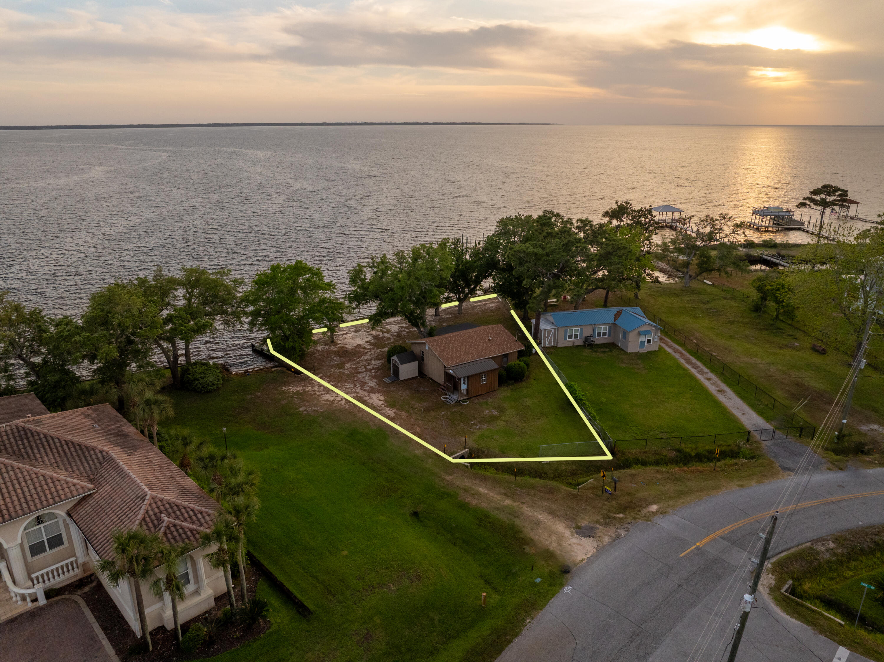 Freeport, Florida, 32439, United States, 2 Bedrooms Bedrooms, ,1 BathroomBathrooms,Residential,For Sale,1751806