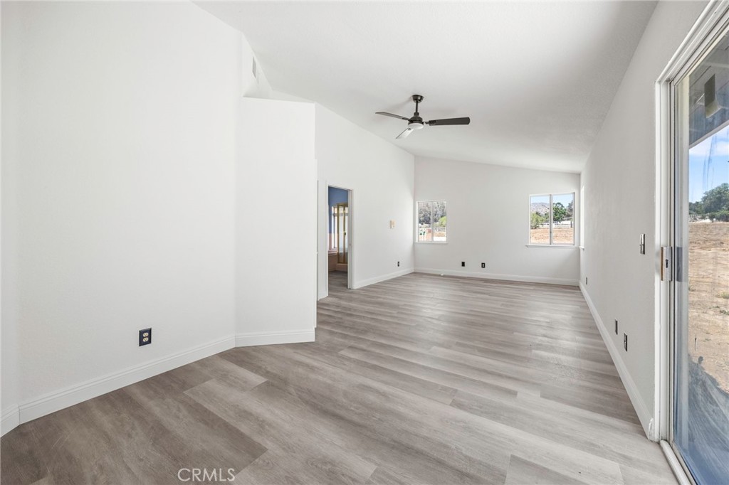 Hemet, California, 92545, United States, 4 Bedrooms Bedrooms, ,3 BathroomsBathrooms,Residential,For Sale,2037919