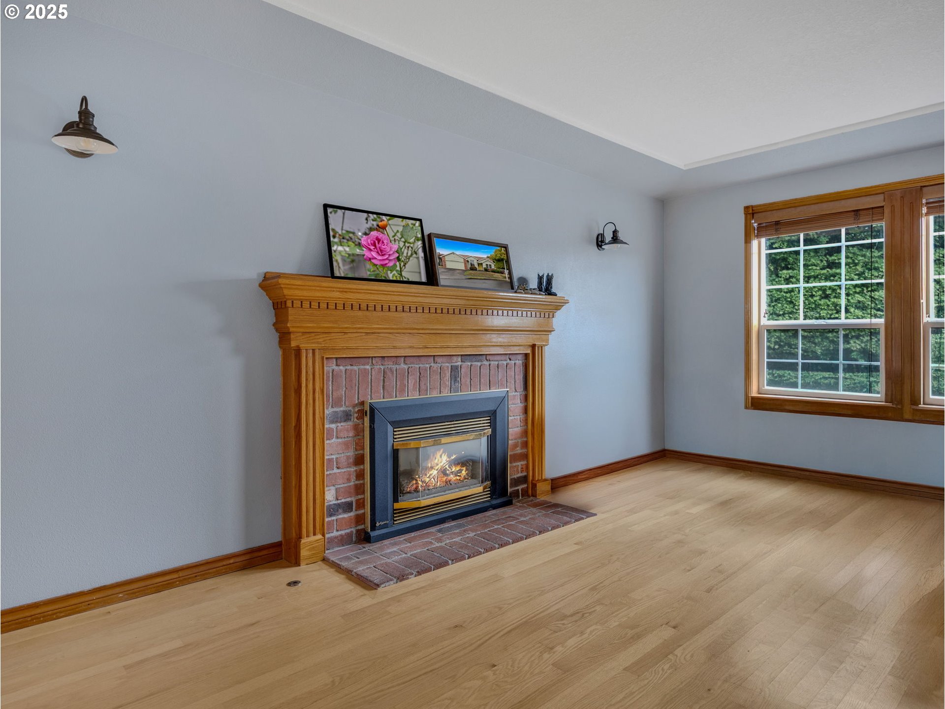 Troutdale, Oregon, 97060, United States, 3 Bedrooms Bedrooms, ,2 BathroomsBathrooms,Residential,For Sale,1984024