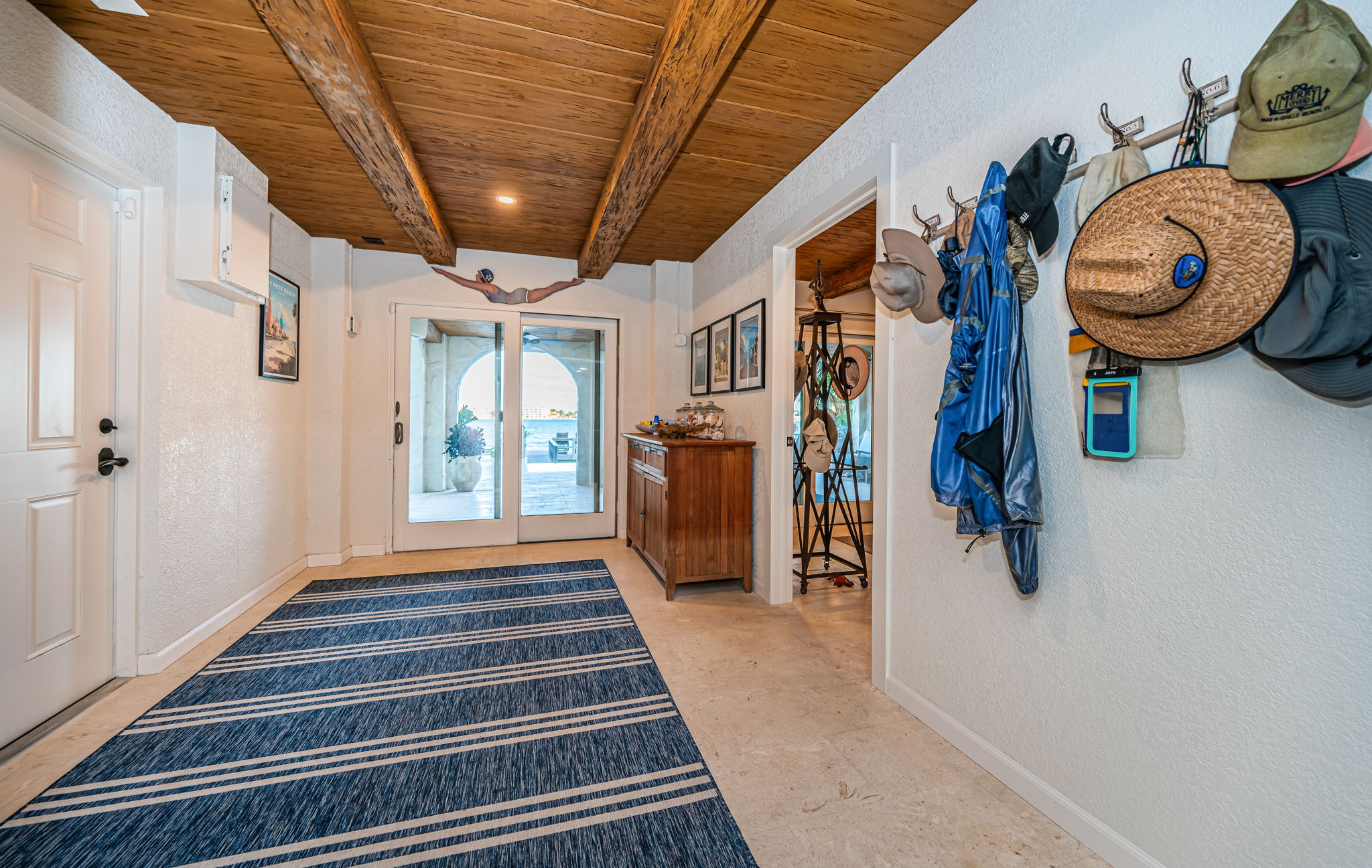 ST Pete Beach, Florida, 33706, United States, 5 Bedrooms Bedrooms, ,6 BathroomsBathrooms,Residential,For Sale,2006240