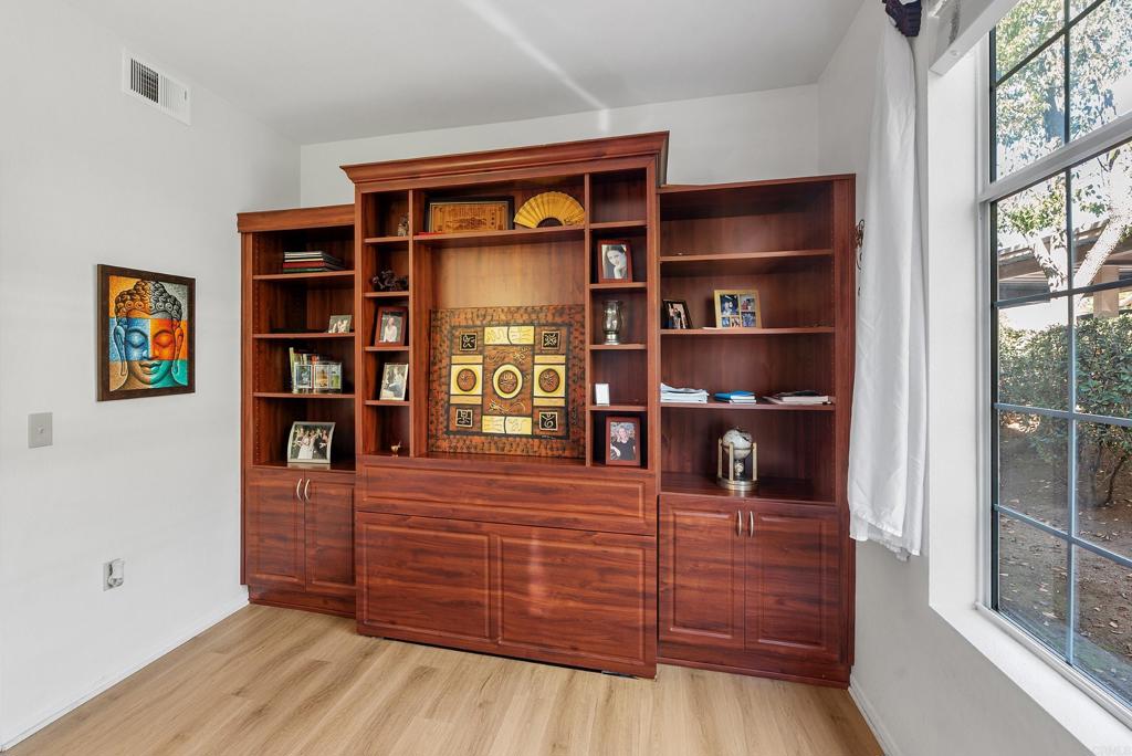 San Diego, California, 92128, United States, 2 Bedrooms Bedrooms, ,2 BathroomsBathrooms,Residential,For Sale,2001804