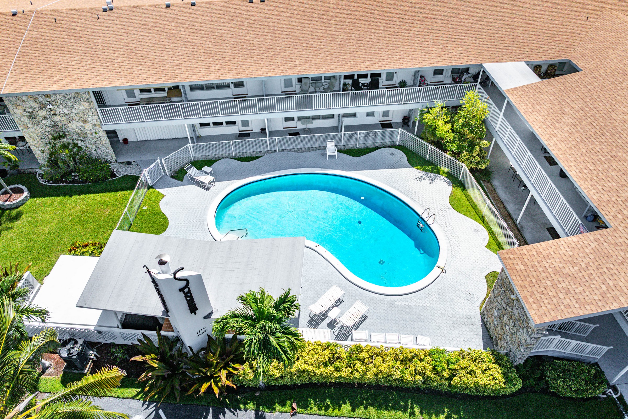  1110 N Riverside Drive, Pompano Beach, FL, 33062 - 物件實景