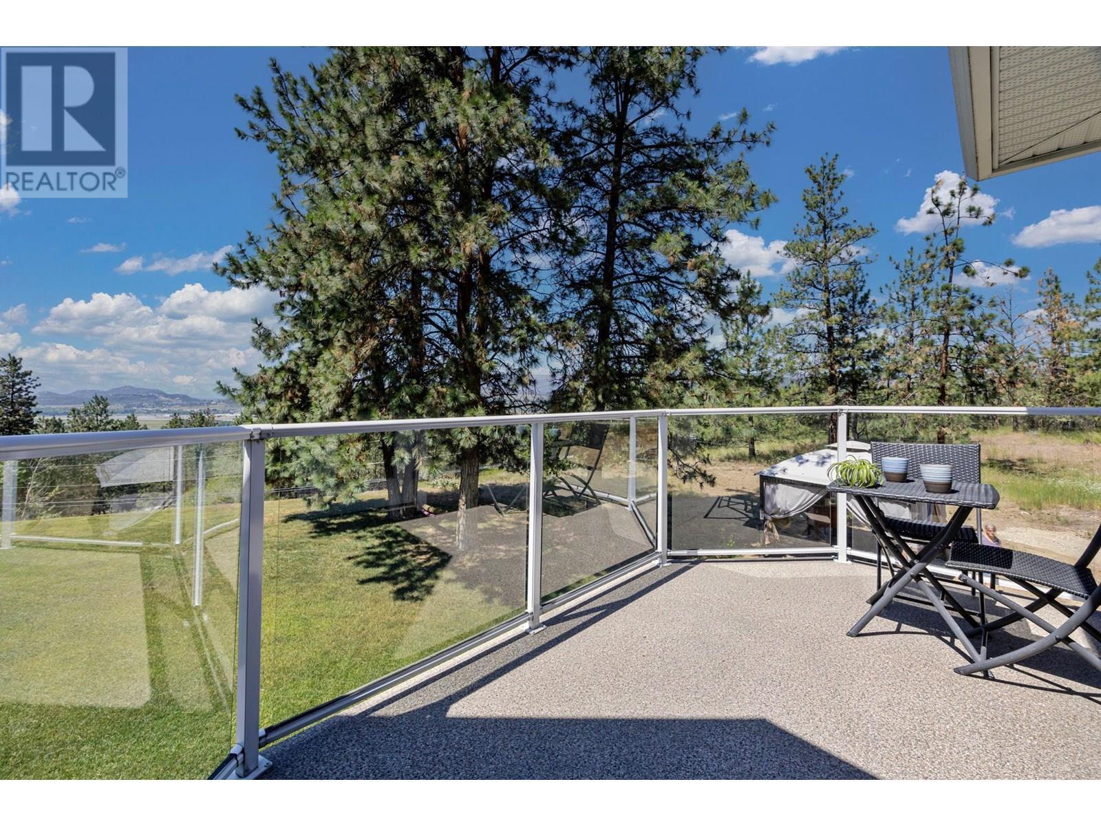 KELOWNA, British Columbia, V1X 7V3, CA, 4 Bedrooms Bedrooms, ,2 BathroomsBathrooms,Residential,For Sale,1948769