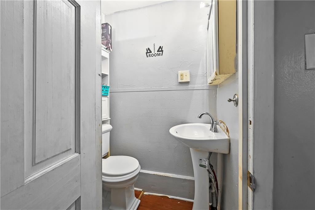 Woonsocket, Rhode Island, 02895, United States, 7 Bedrooms Bedrooms, ,3 BathroomsBathrooms,Residential,For Sale,1935382