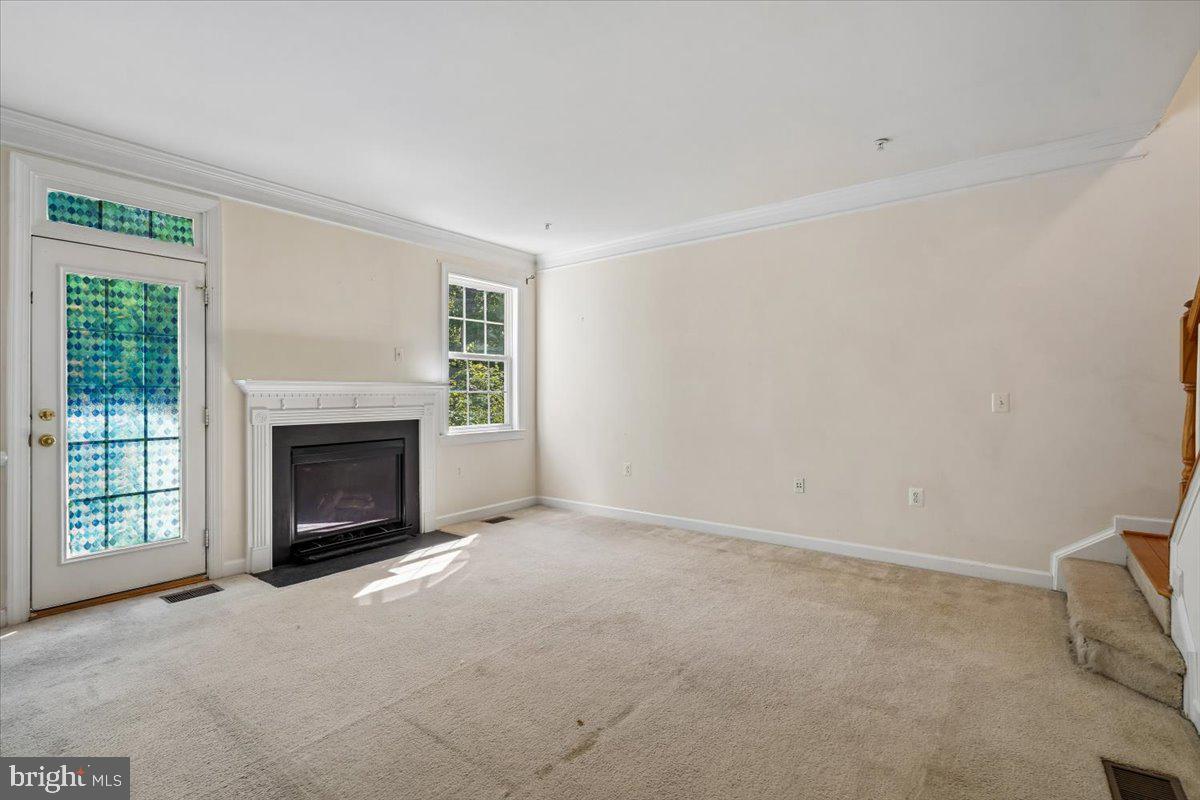 Herndon, Virginia, 20171, United States, 3 Bedrooms Bedrooms, ,3 BathroomsBathrooms,Residential,For Sale,2049064