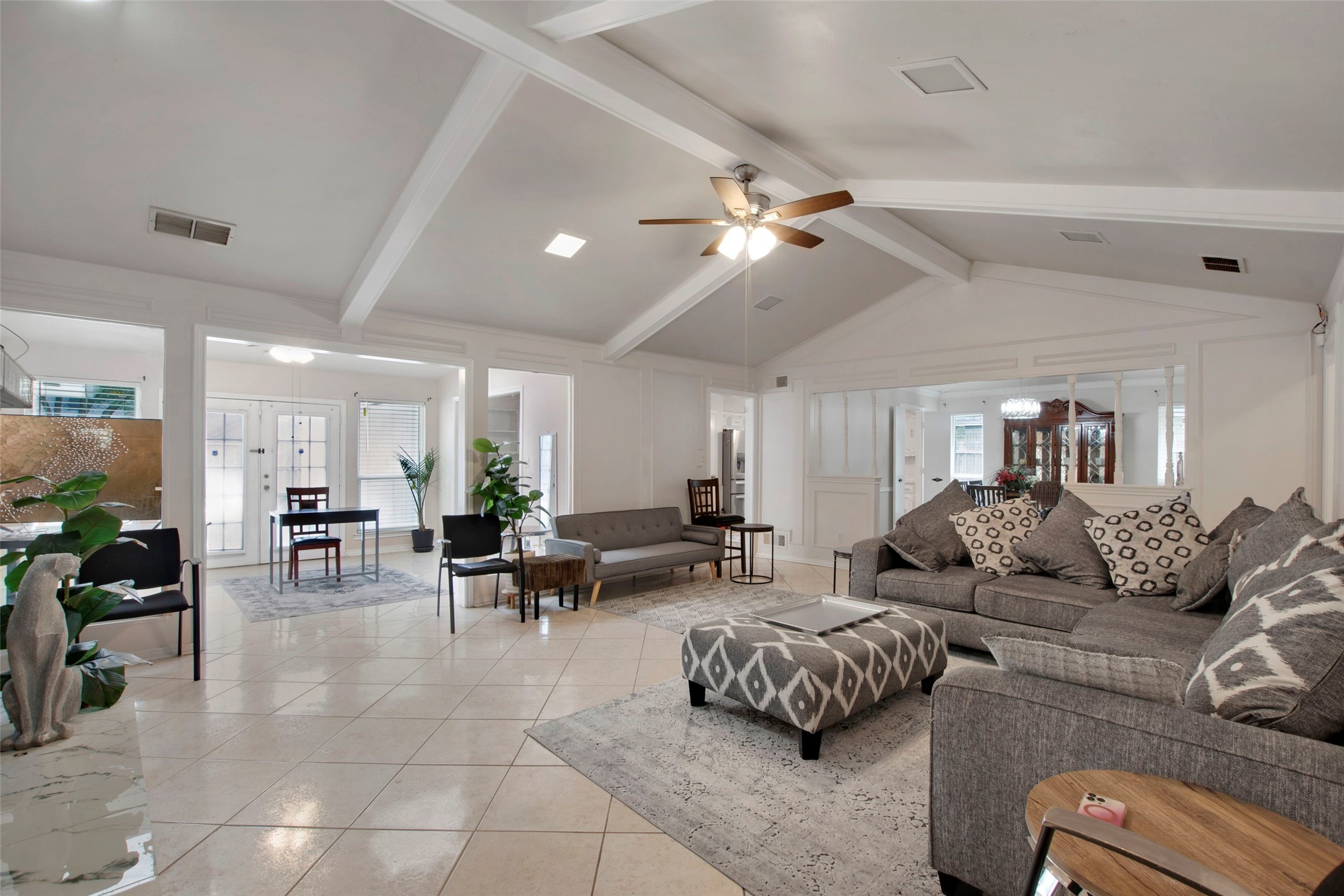 Dallas, Texas, 75243, United States, 5 Bedrooms Bedrooms, ,3 BathroomsBathrooms,Residential,For Sale,1847353