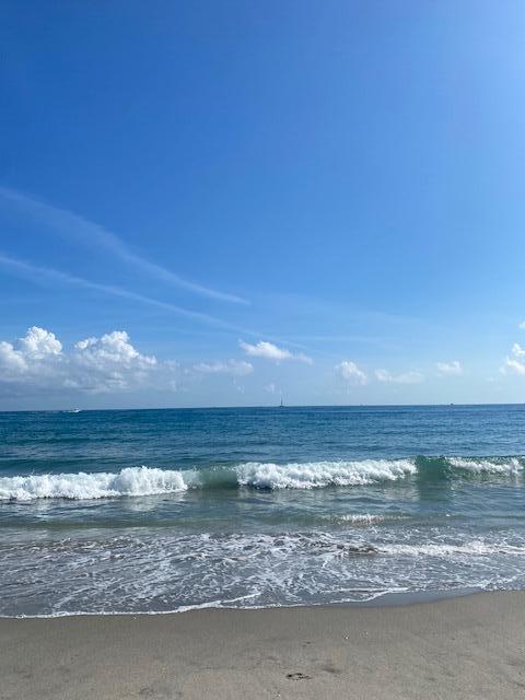 Boca Raton, Florida, 33432, United States, 2 Bedrooms Bedrooms, ,2 BathroomsBathrooms,Residential,For Sale,1848305