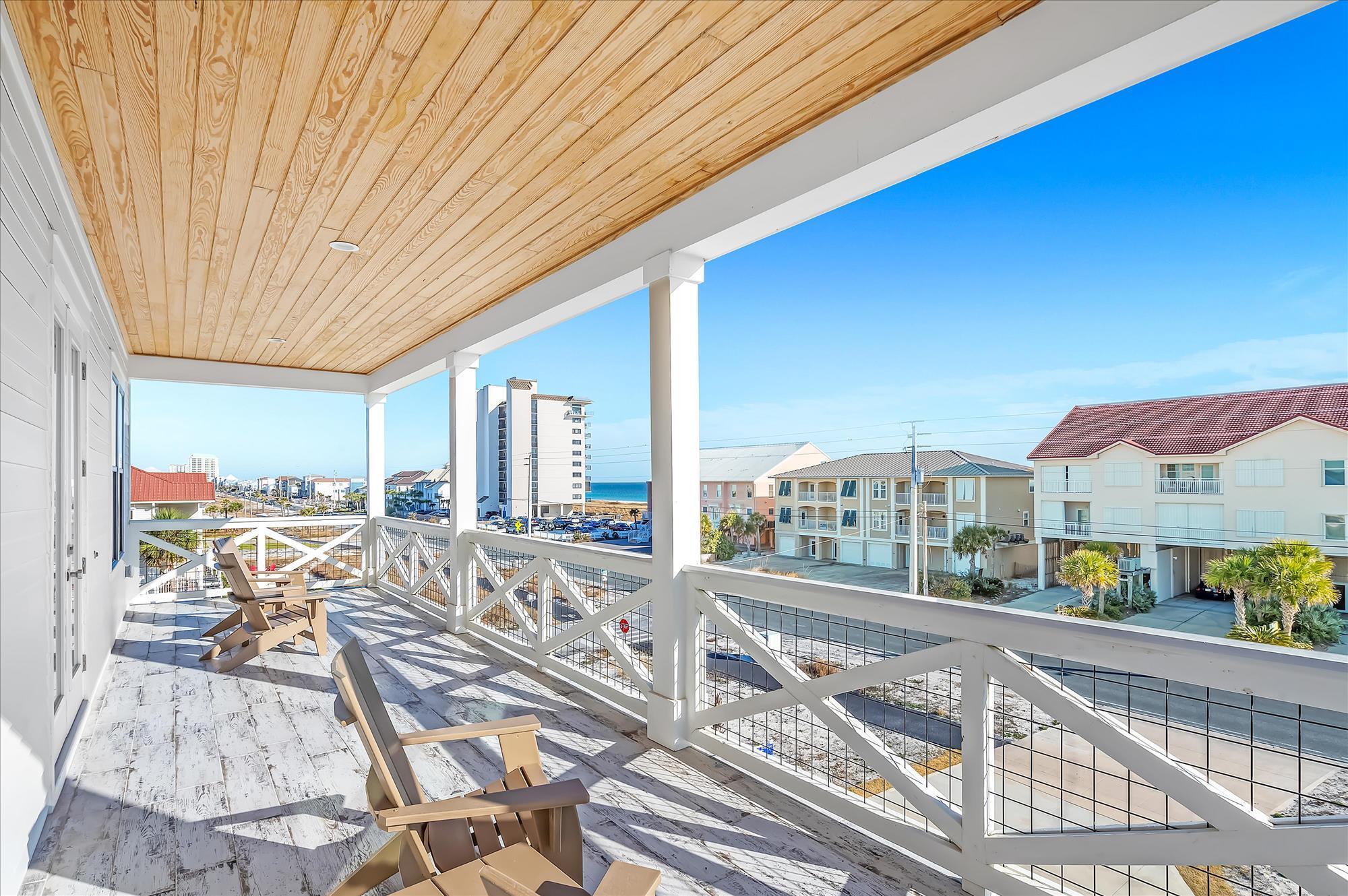 Navarre, Florida, 32566, United States, 8 Bedrooms Bedrooms, ,9 BathroomsBathrooms,Residential,For Sale,1694991