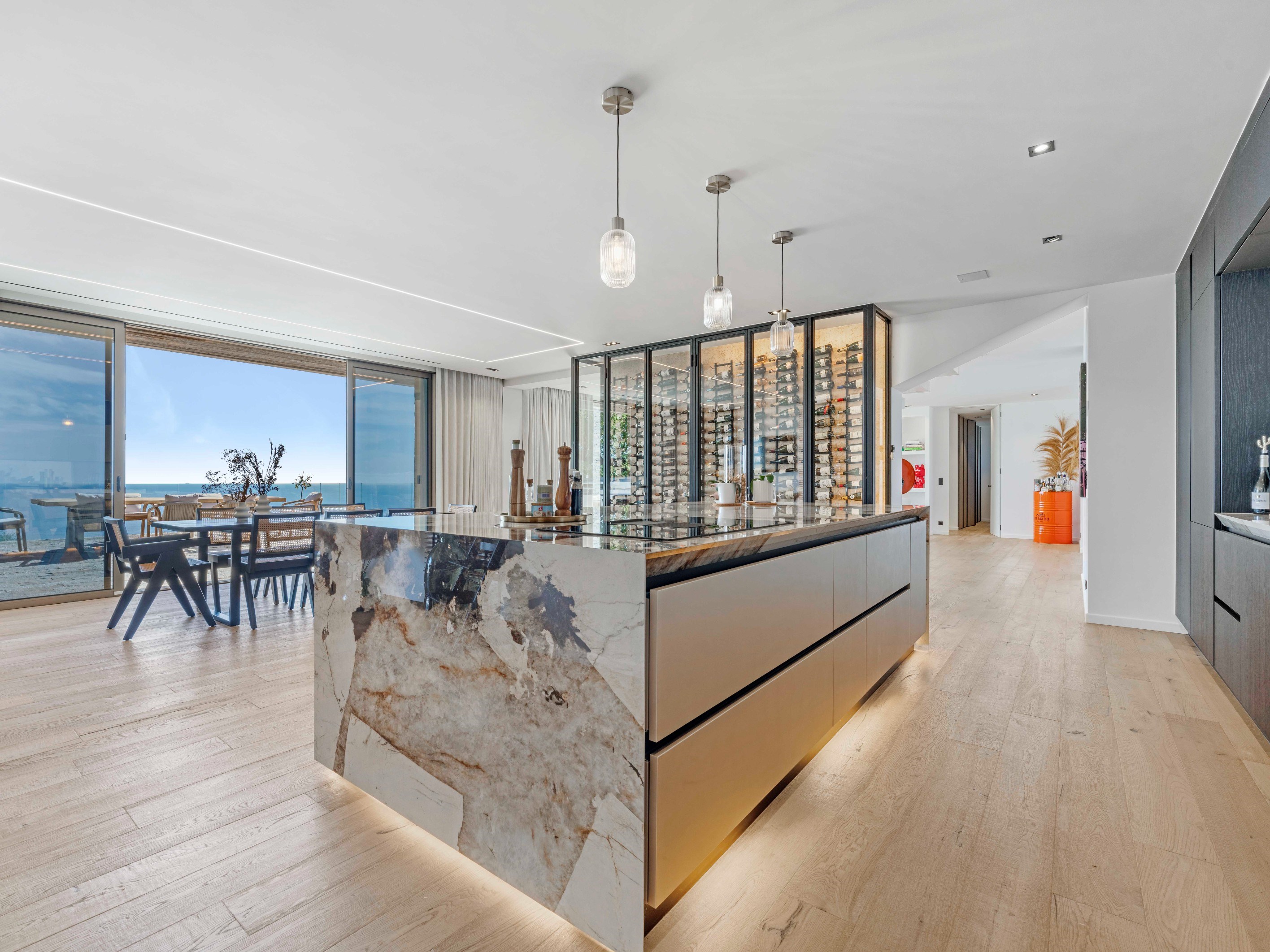  Luxury villa in Les Issambres with panoramic sea view and infinity pool - 物件實景